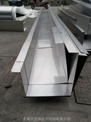 不锈钢天沟的选料与尺寸设计指南